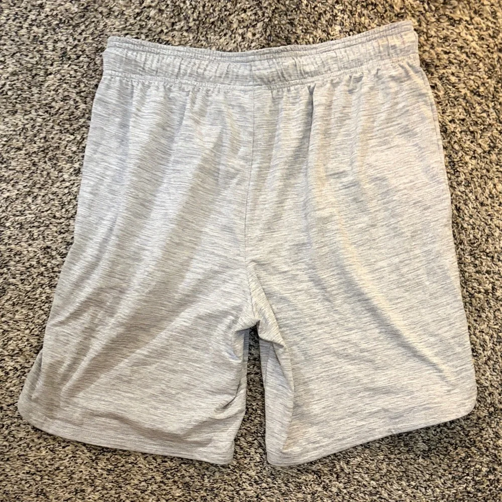 Reebok Men's Heather Gray Athletic Shorts with Black Drawstring